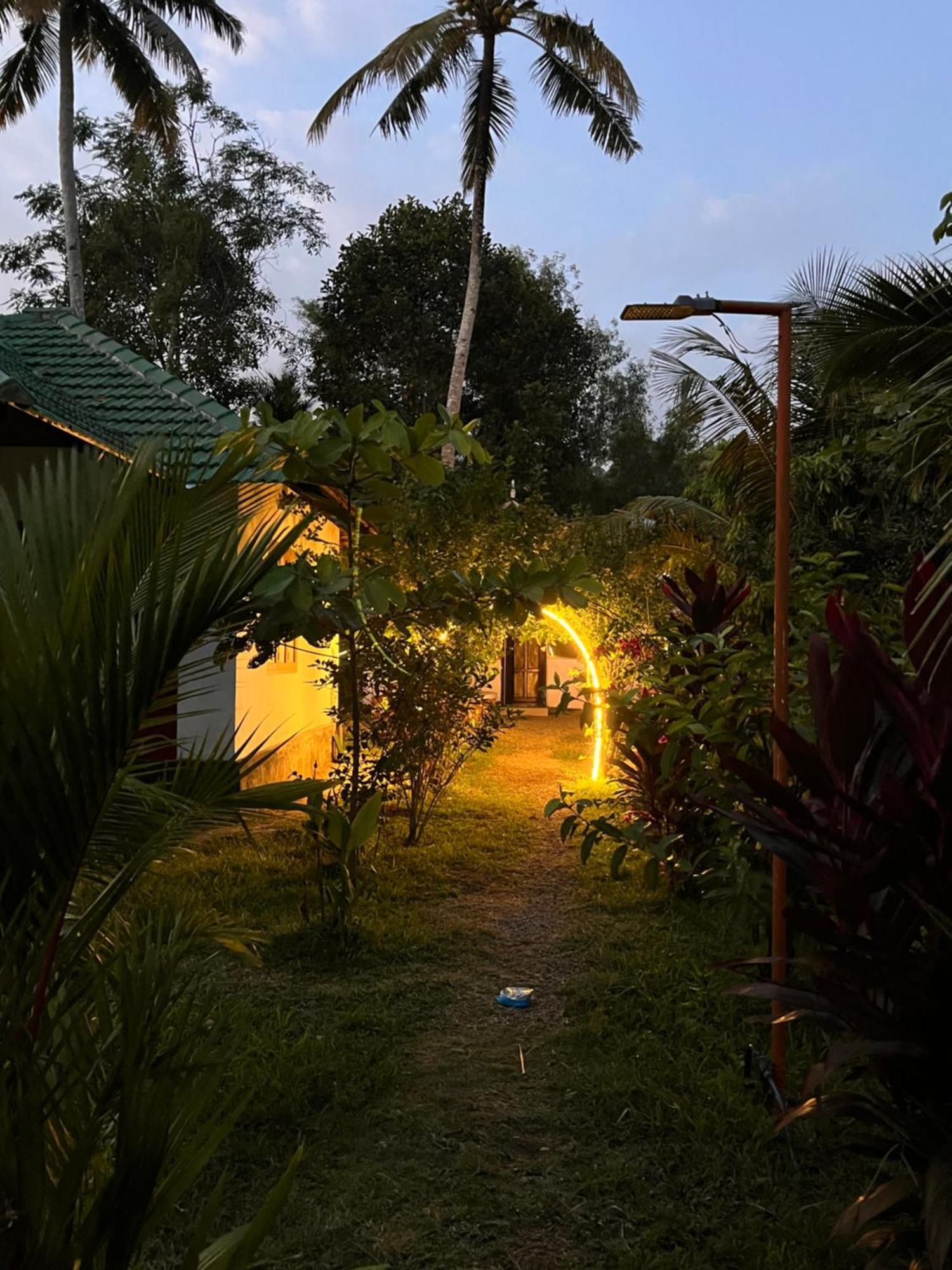 Lake Homes Varkala Exterior photo